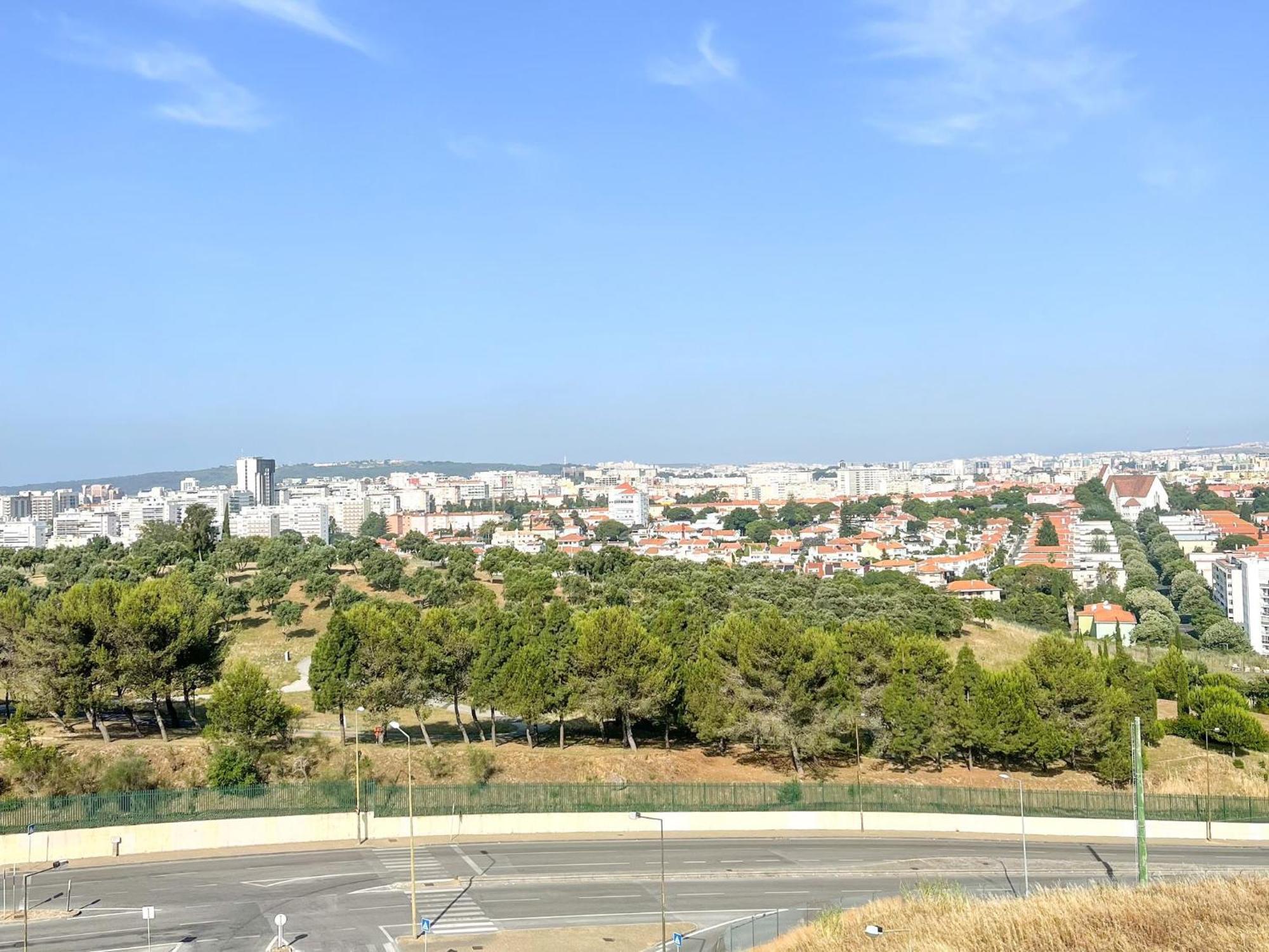 Lisbon At Your Doorstep - Bedrooms Exterior foto